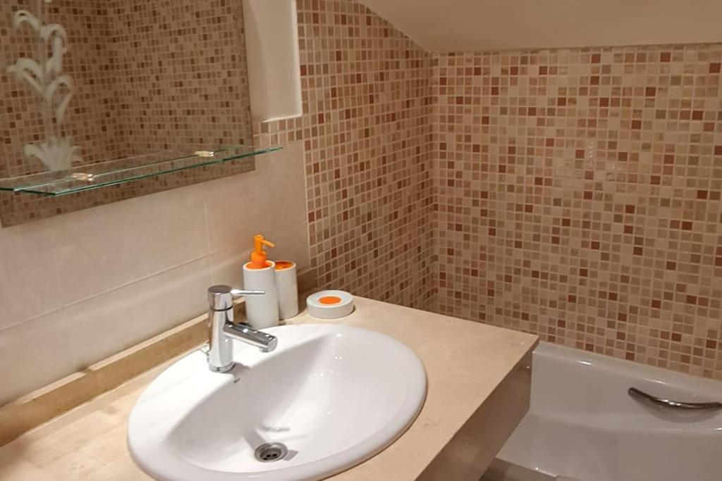 Villa Lux フィネストラット エクステリア 写真